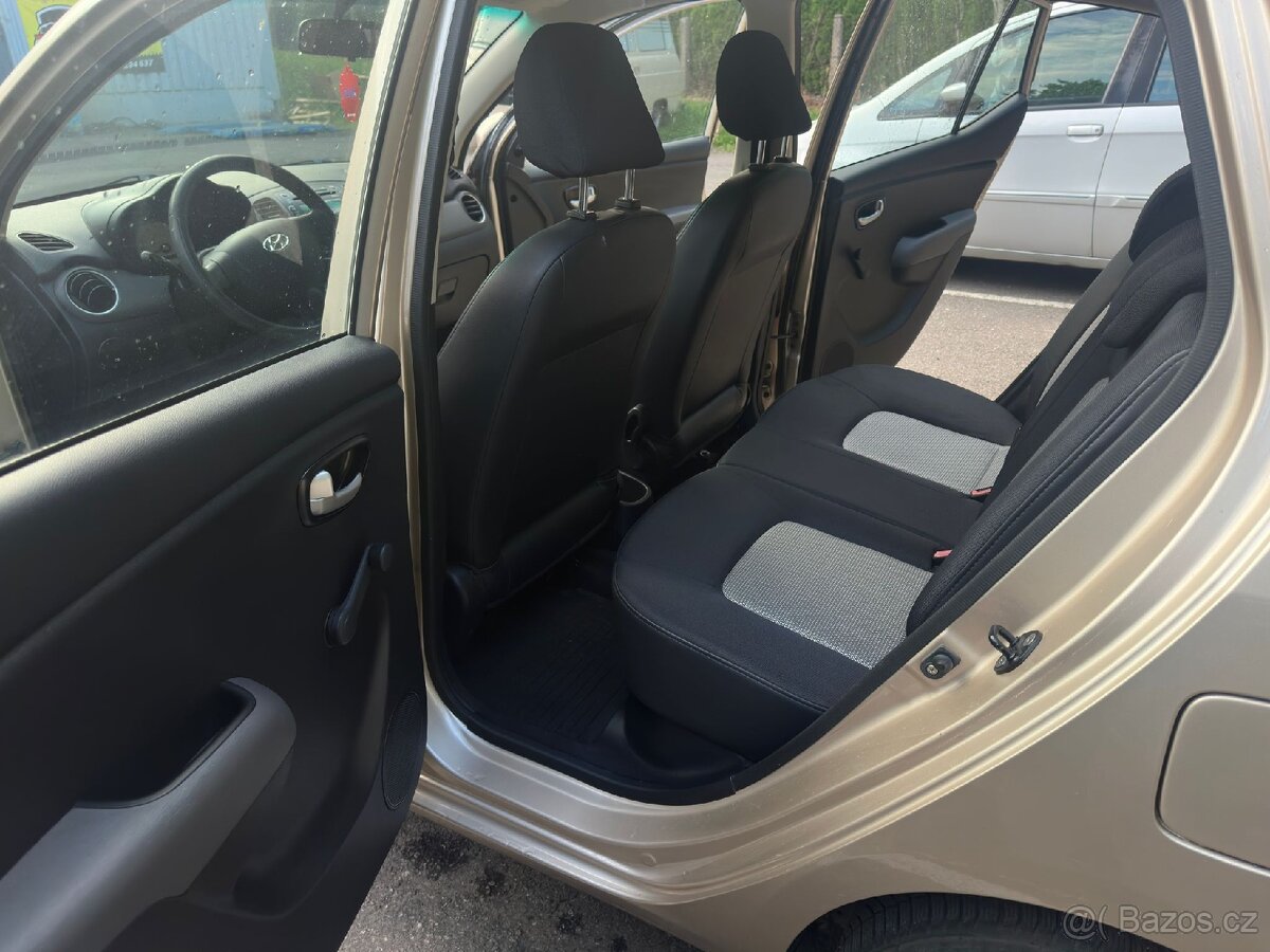 Hyundai i10 1.1 49kw 2010 - 7