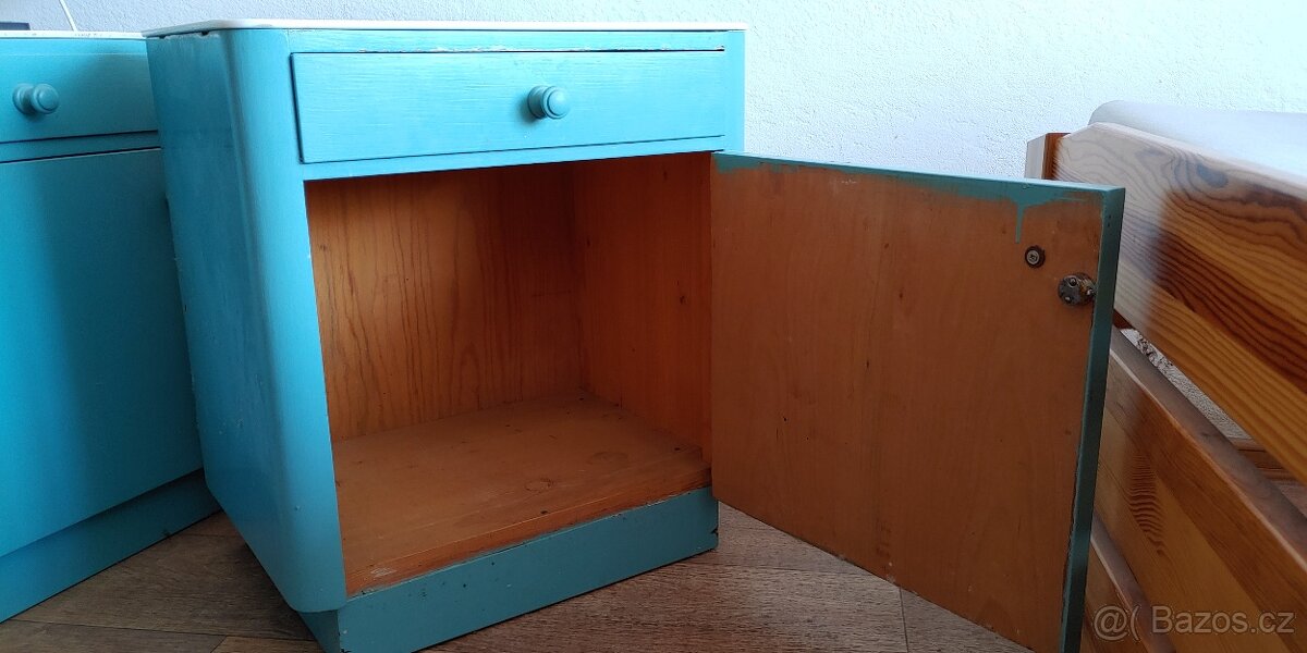 Stará bledě modrá ložnice / nábytek - 7