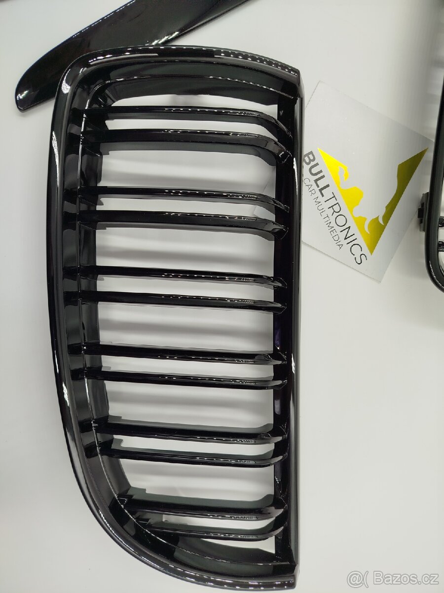 Černé ledvinky grill BMW E90 e91 e92 lesklá černá nové - 7
