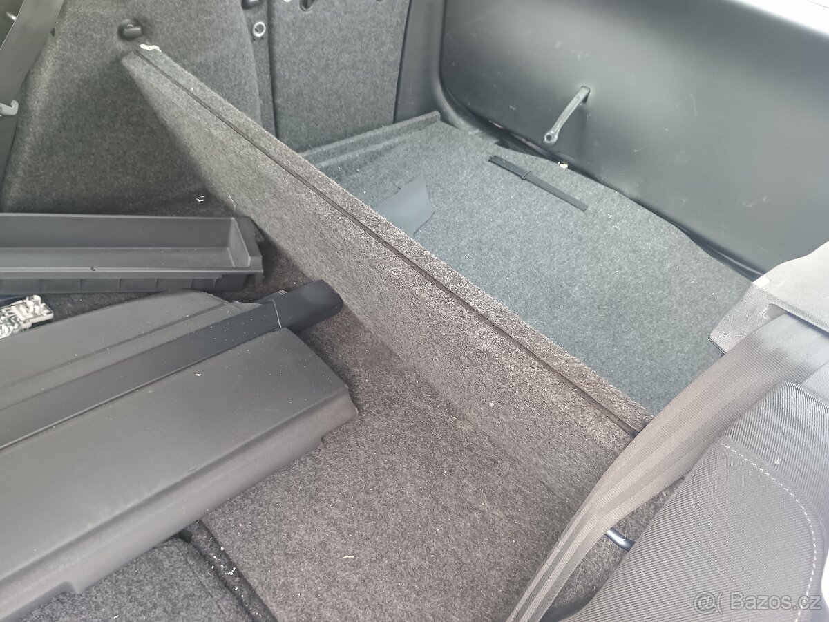 Škoda Octavia 2 díly - 7