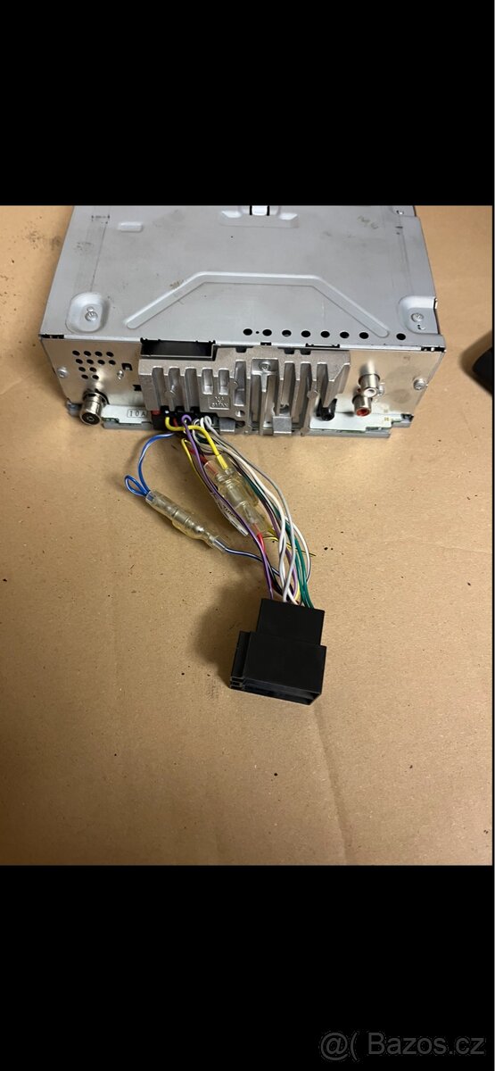 Autodíly a příslušenství - 7