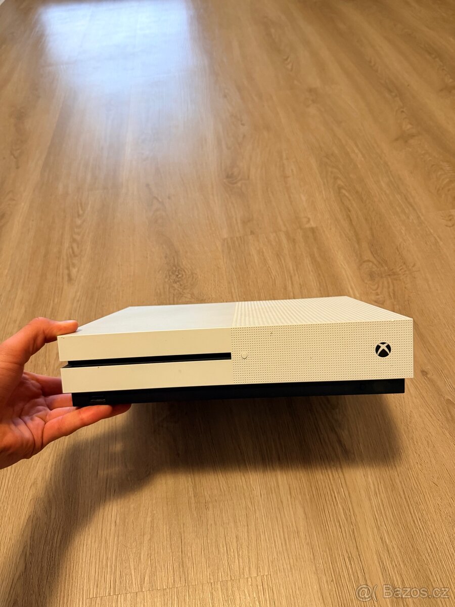 Xbox one s (500gb) + kontrolery + forza 3 - 7