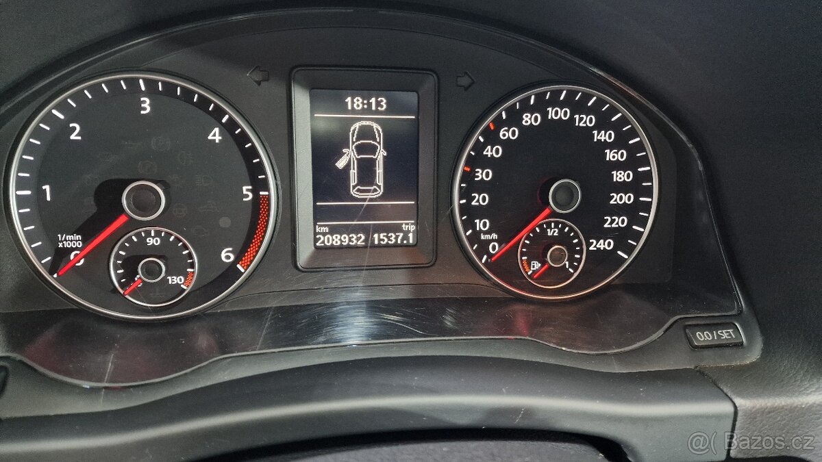 Vw Golf + Rv.2012 TDi Facelift - 7