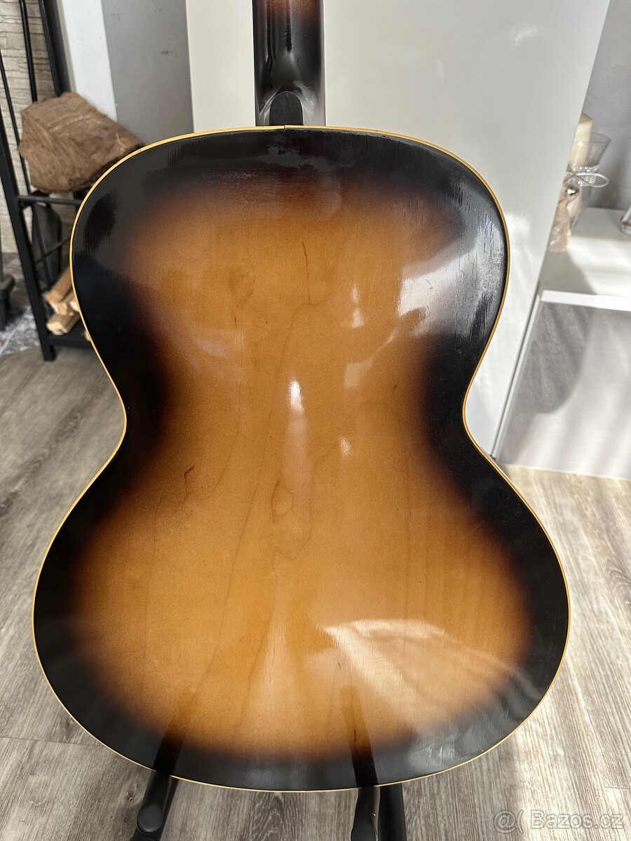Kytara Gibson - 7