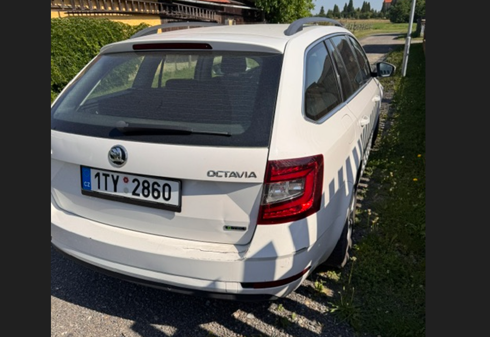 Osobní automobil ŠKODA OCTAVIA - 7