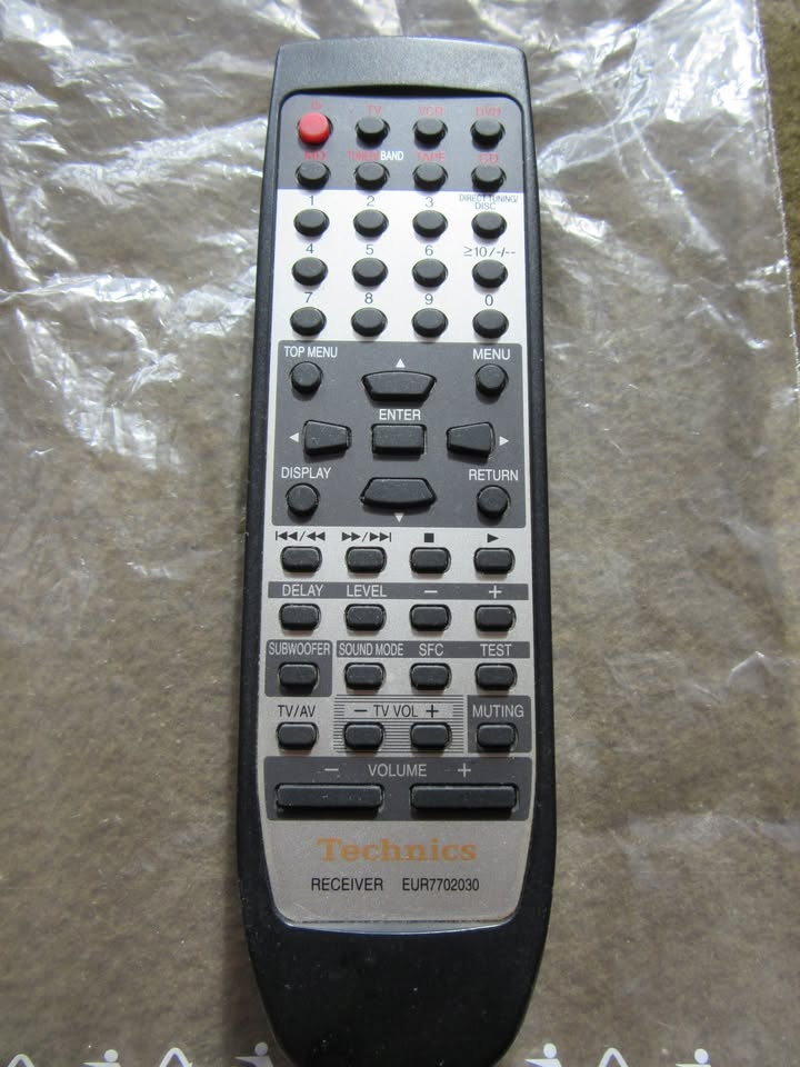 TECHNICS SA-DX850 , SBÍRKOVÝ STAV , DÁLKA JAKO NOVÁ - 7