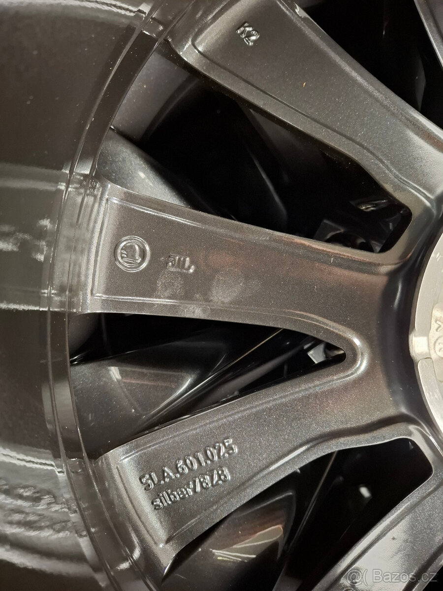 Nová zimní sada Enyaq, Elroq - 235/55 + 255/50 R19 4ks - 7