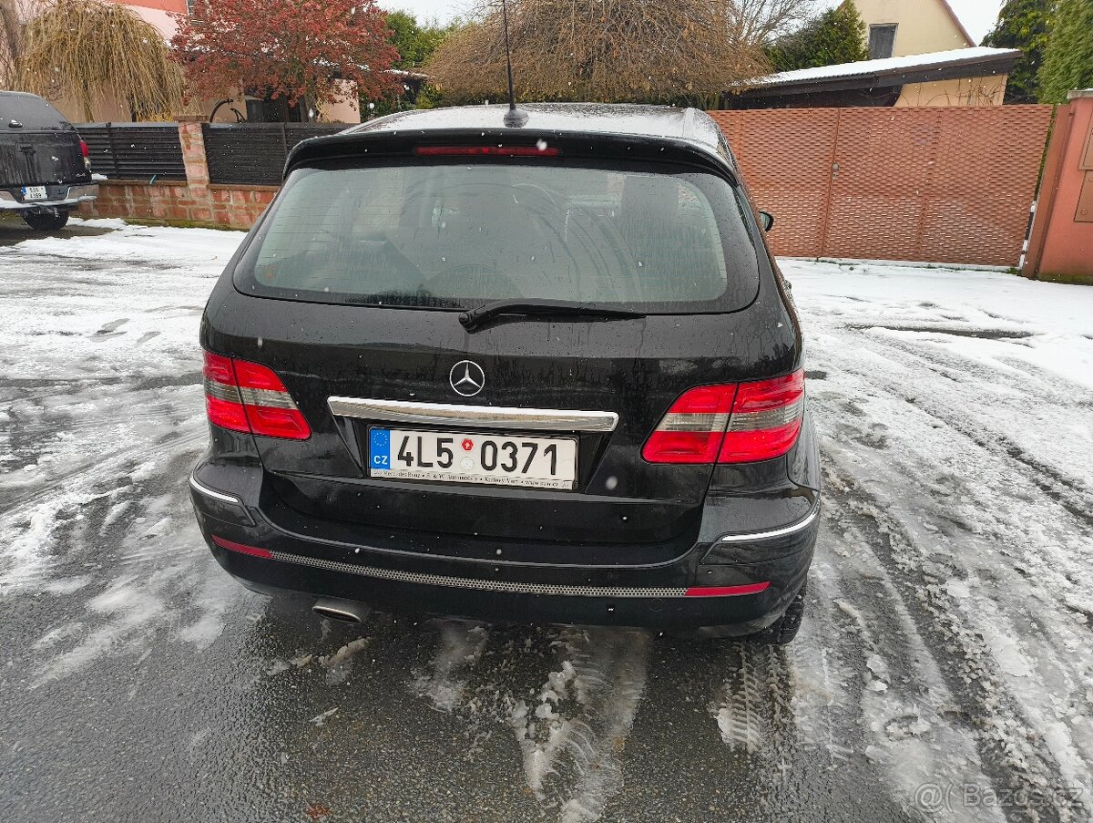 Mercedes-Benz B 200 benzín r.v 2005 elegance - 7
