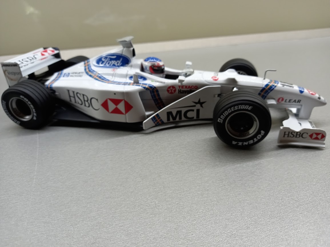 F1 STEWART FORD SF2 1998 BARRICHELLO HOTWHEELS 1:18 - 7