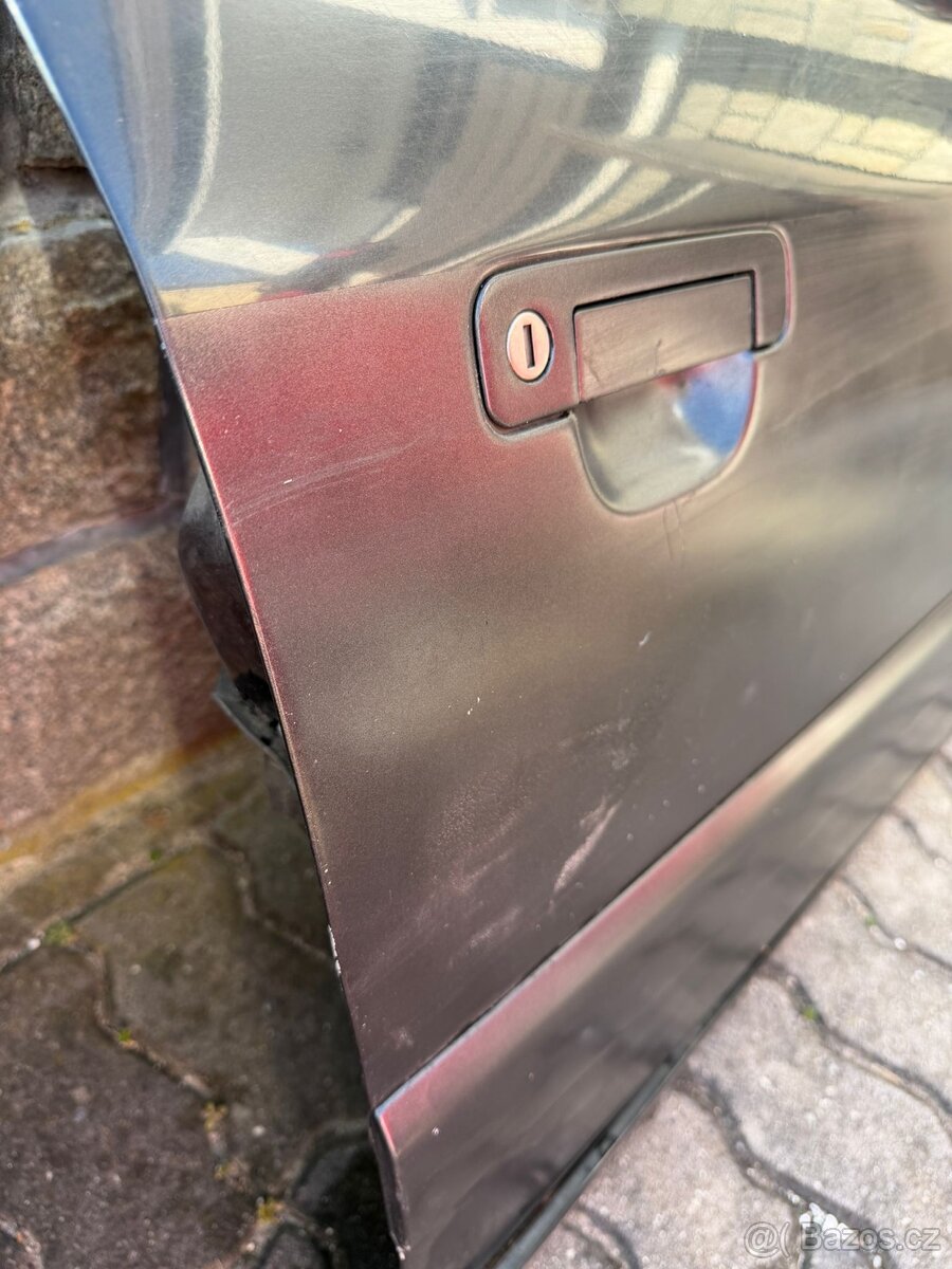 Přední dveře Audi A6 - 7