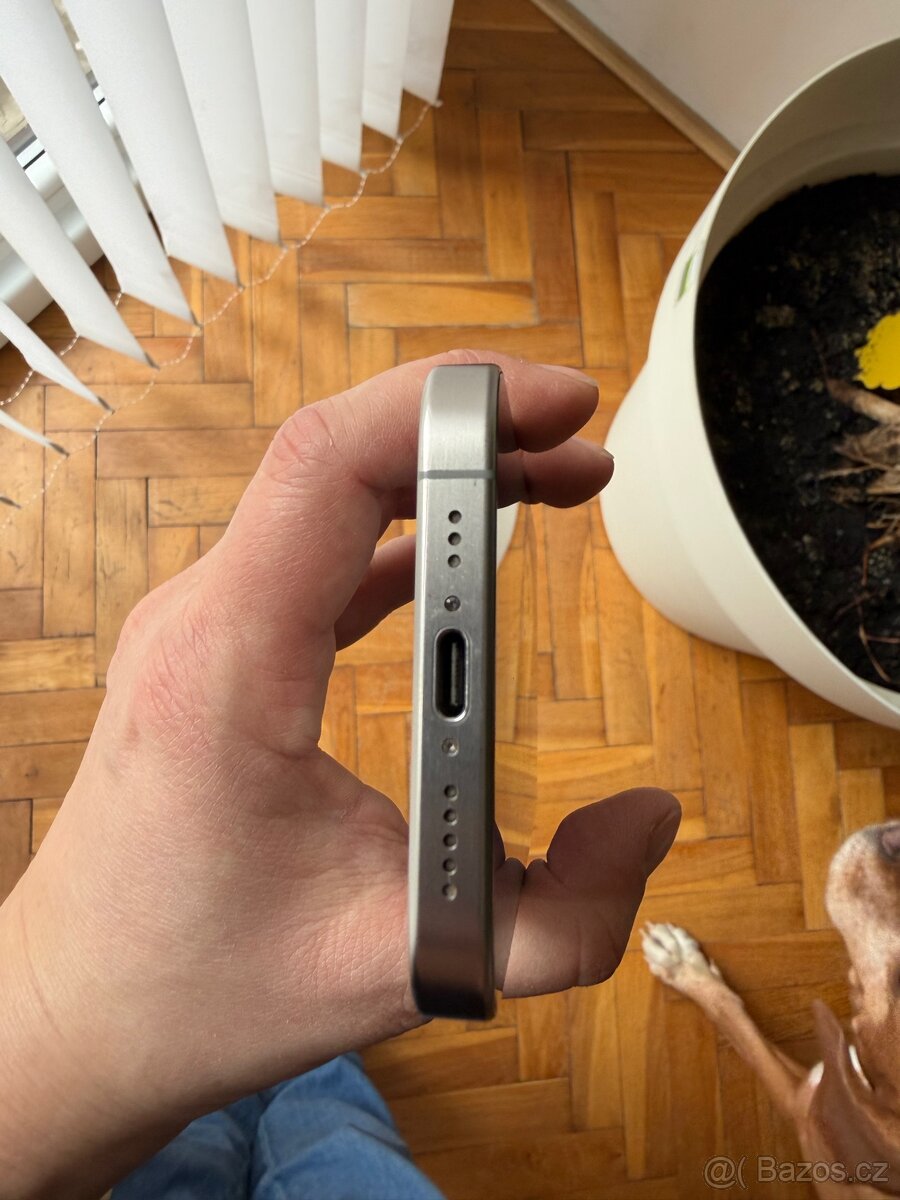 iPhone 15 Pro 128 GB – Natural Titanium – TOP stav - 7