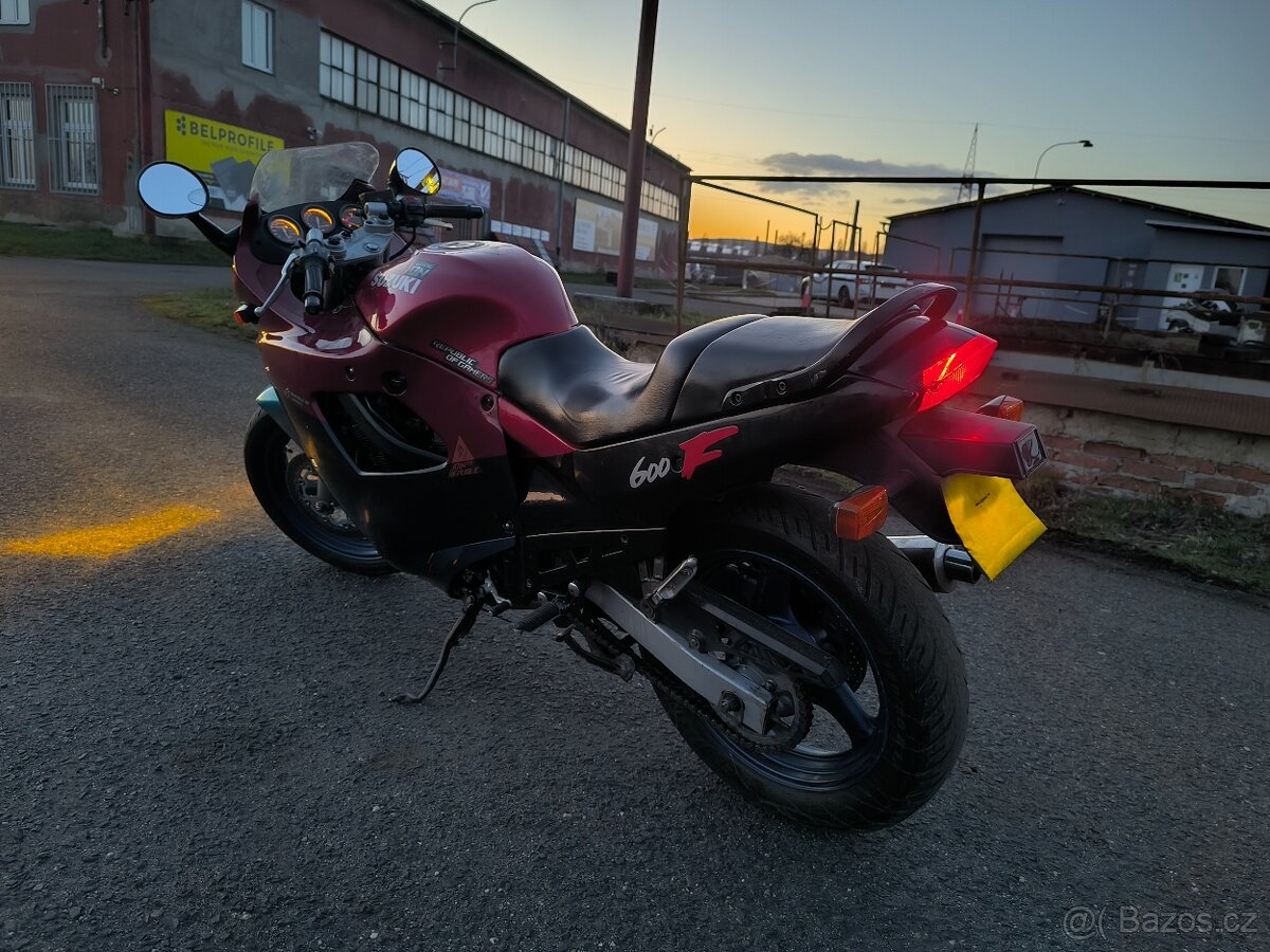 Suzuki Gsx 600f - 7
