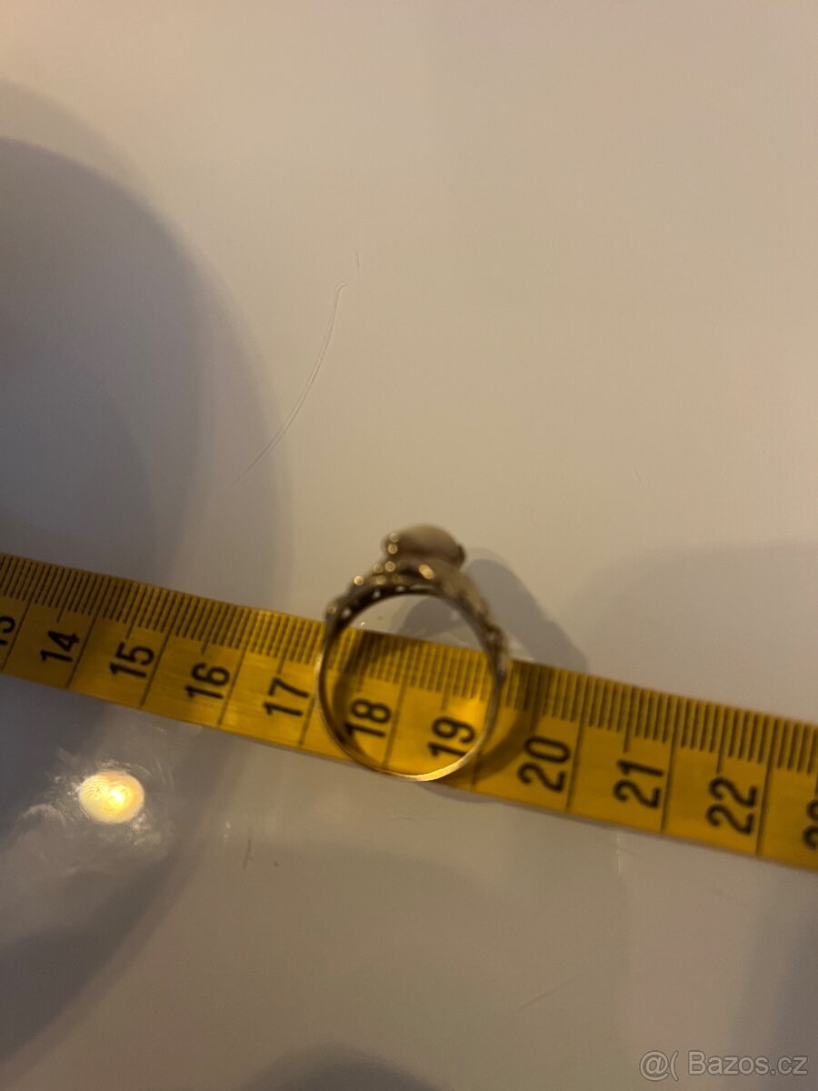 Zlatá sada naušnice,prsten a přívěsek - 7