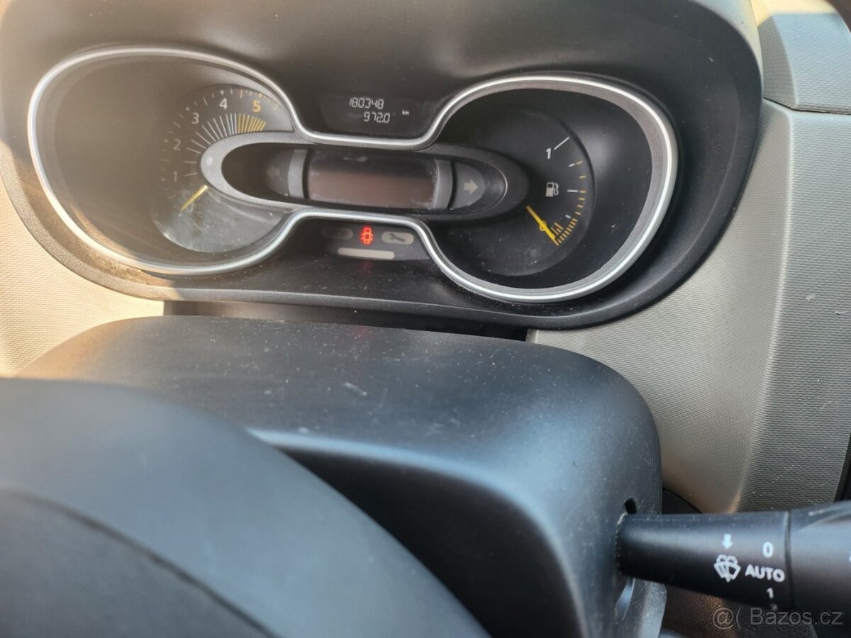 Renault Trafic 1.6 DCI - 7