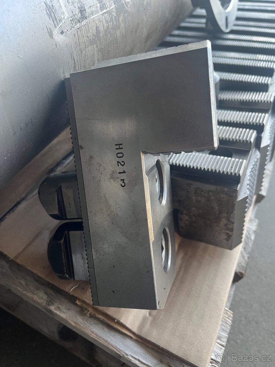 Univerzála Samchully HCH 21 B - 7