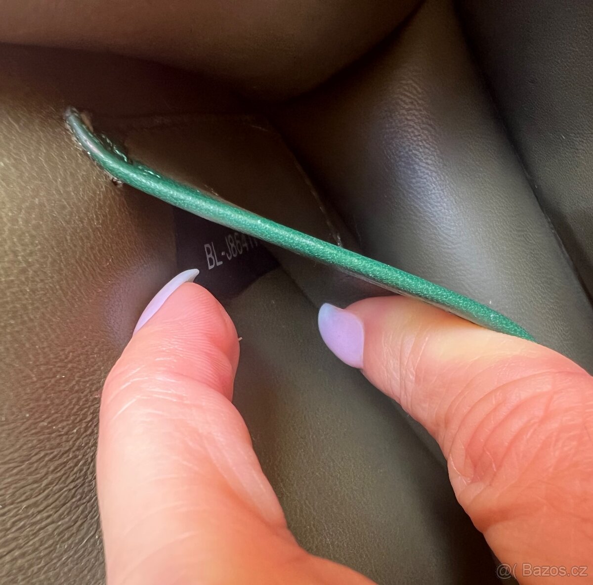 Valentino Garavani Rockstud barevná kabelka, originál - 7