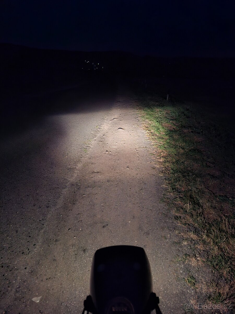 ČZ přední světlo - 7