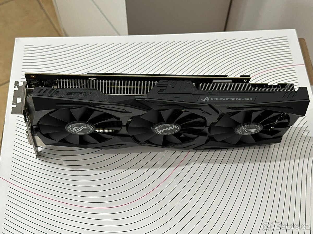 Grafická karta ASUS GTX 1060 – 6GB, EXTRA CHLAZENÍ - 7