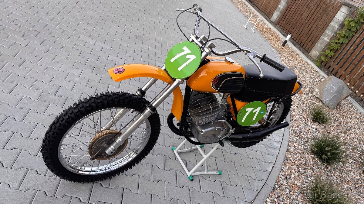 ČZ 250 motokros - 7