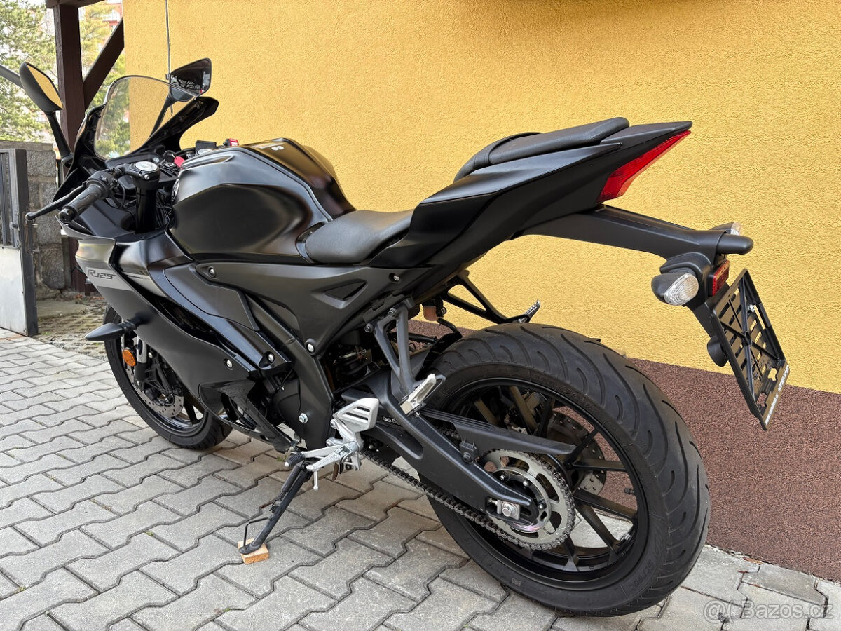 Yamaha YZF-R 125 - 7