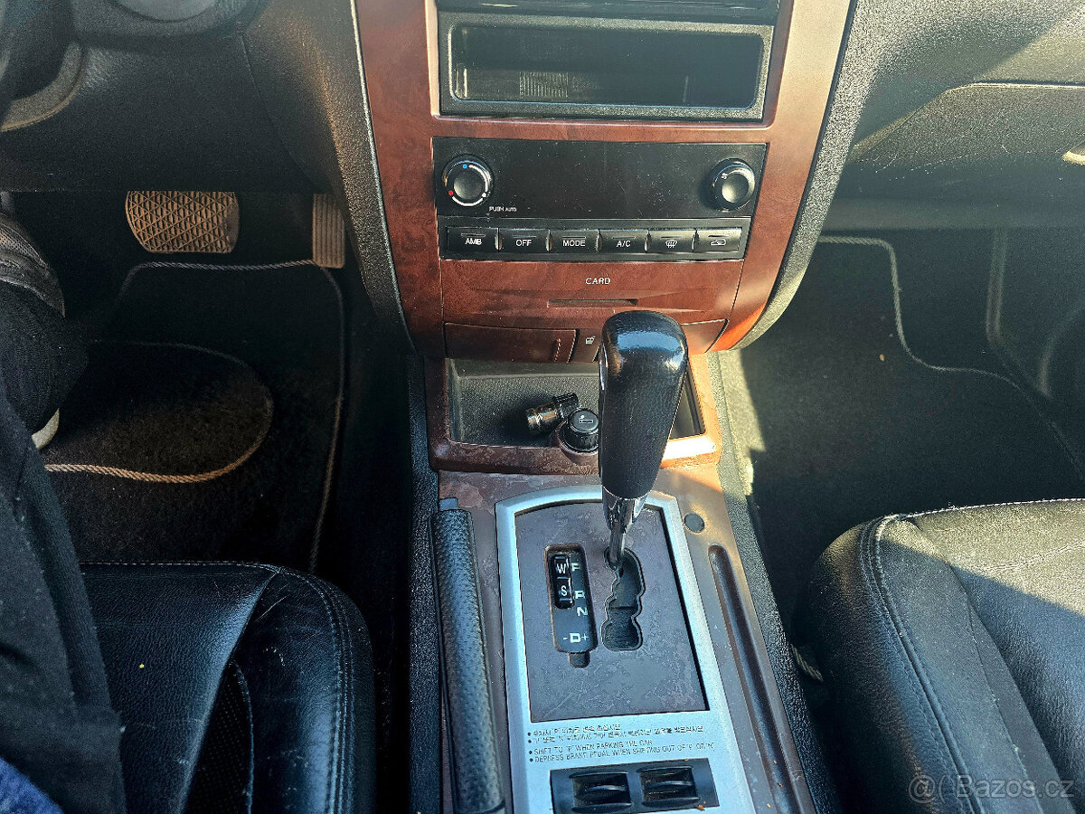 SsangYong Rexton 2.7 XDi 5V 121 kW 4X4 - 7