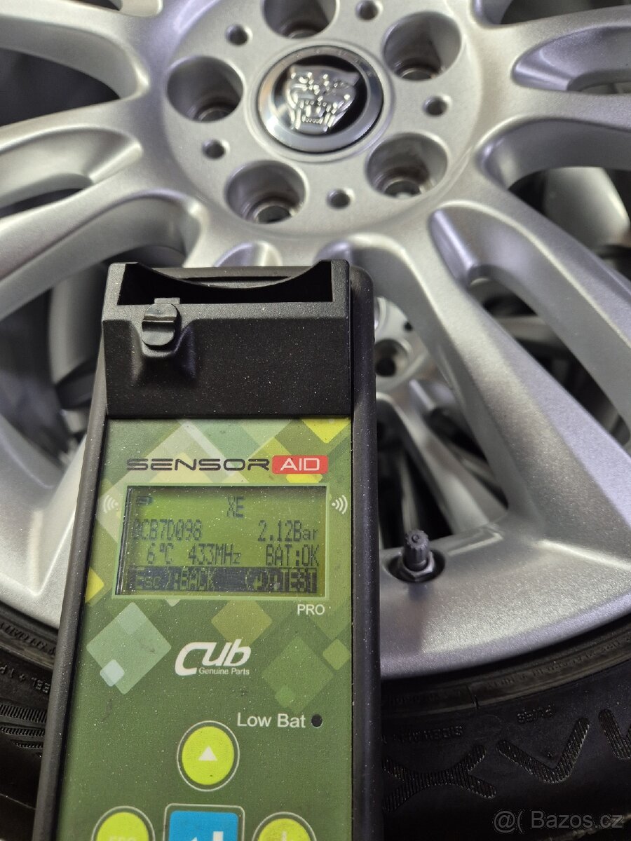 Alu kola Originál Jaguar XE 5x108 Dunlop 225/45/18 TPMS - 7