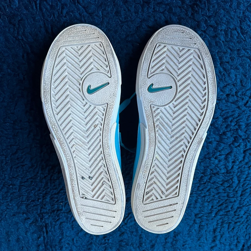 Plátěné tyrkysové tenisky Nike vel. 38,5 - 7