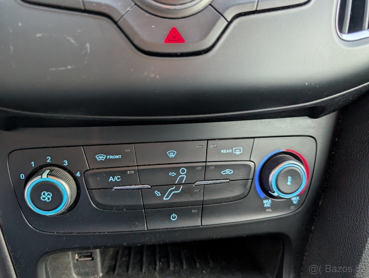 Ford Focus Kombi 1,6 CZ, DPH 2017, 218.000 km - 7