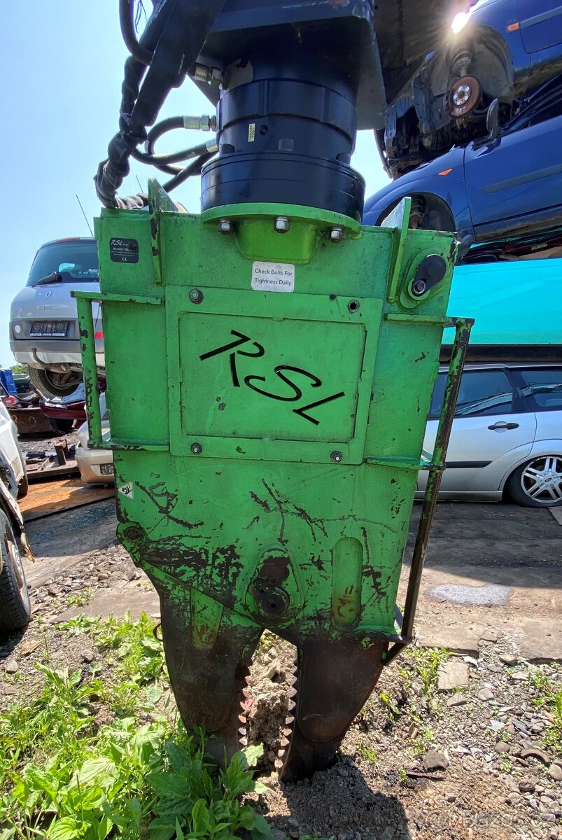 Systém pro demontáž autovraků RSL Engineering - 7