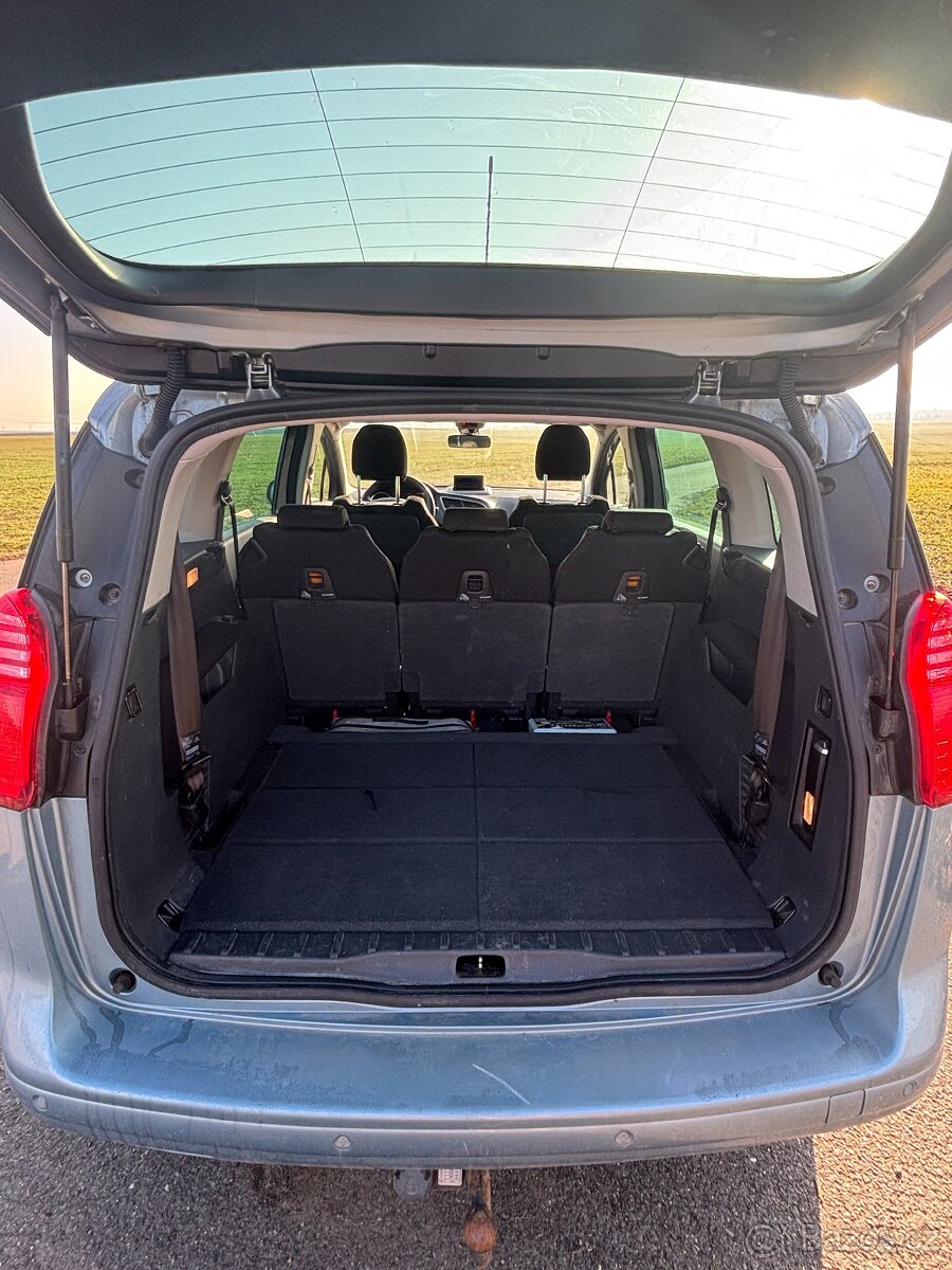 Peugeot 5008 - r.v. 2010 - 7