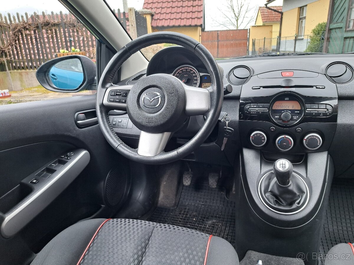 Mazda 2 1.35i 62kw 88tkm - 7