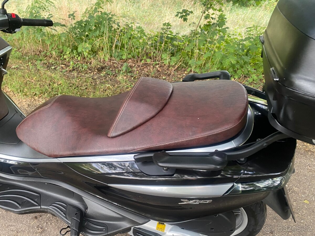 Piaggio X10 500 - 7