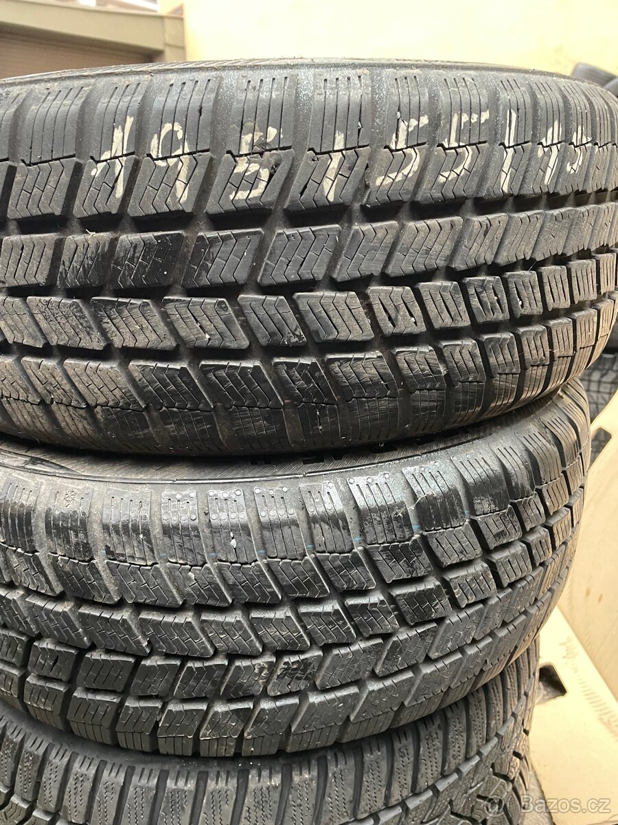 Zimní pneu 195/55/15 - 7