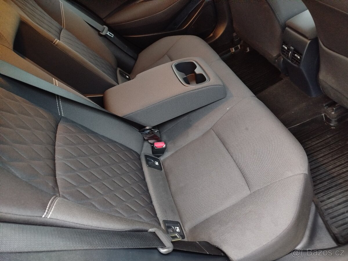 Corolla 1.5 92kw - 7