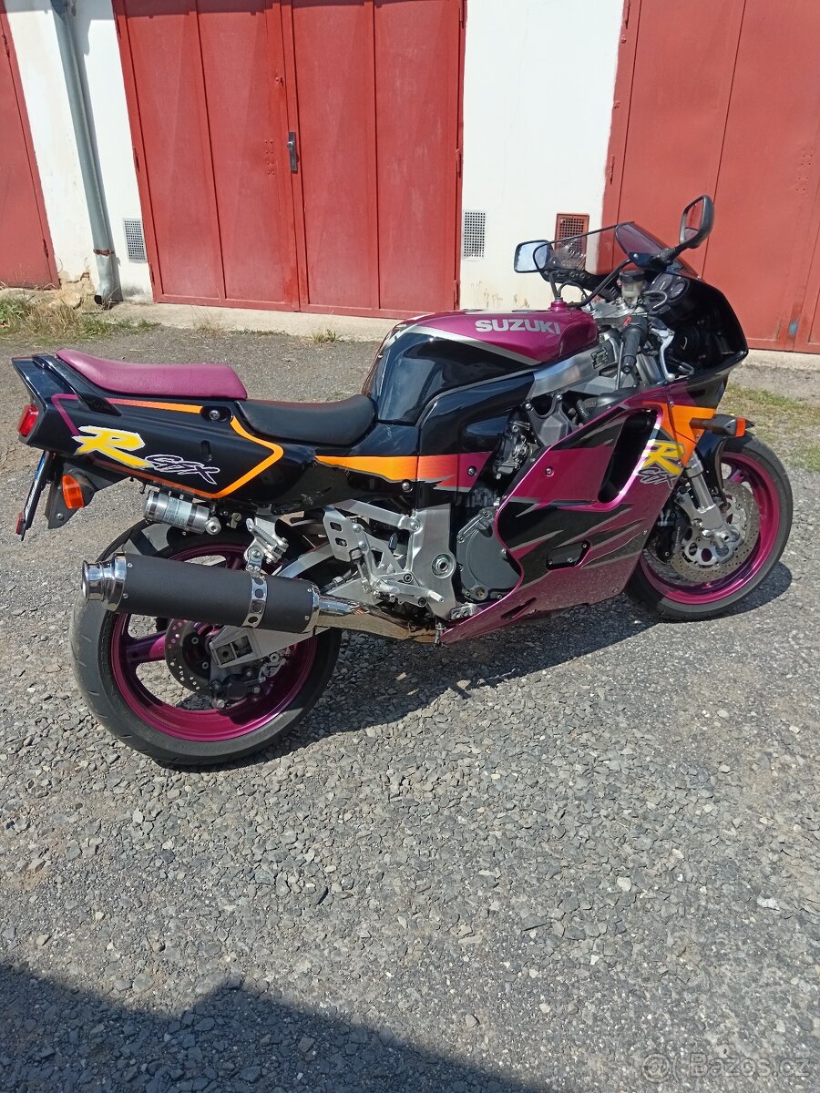 Suzuki GSX-R 750w - 7