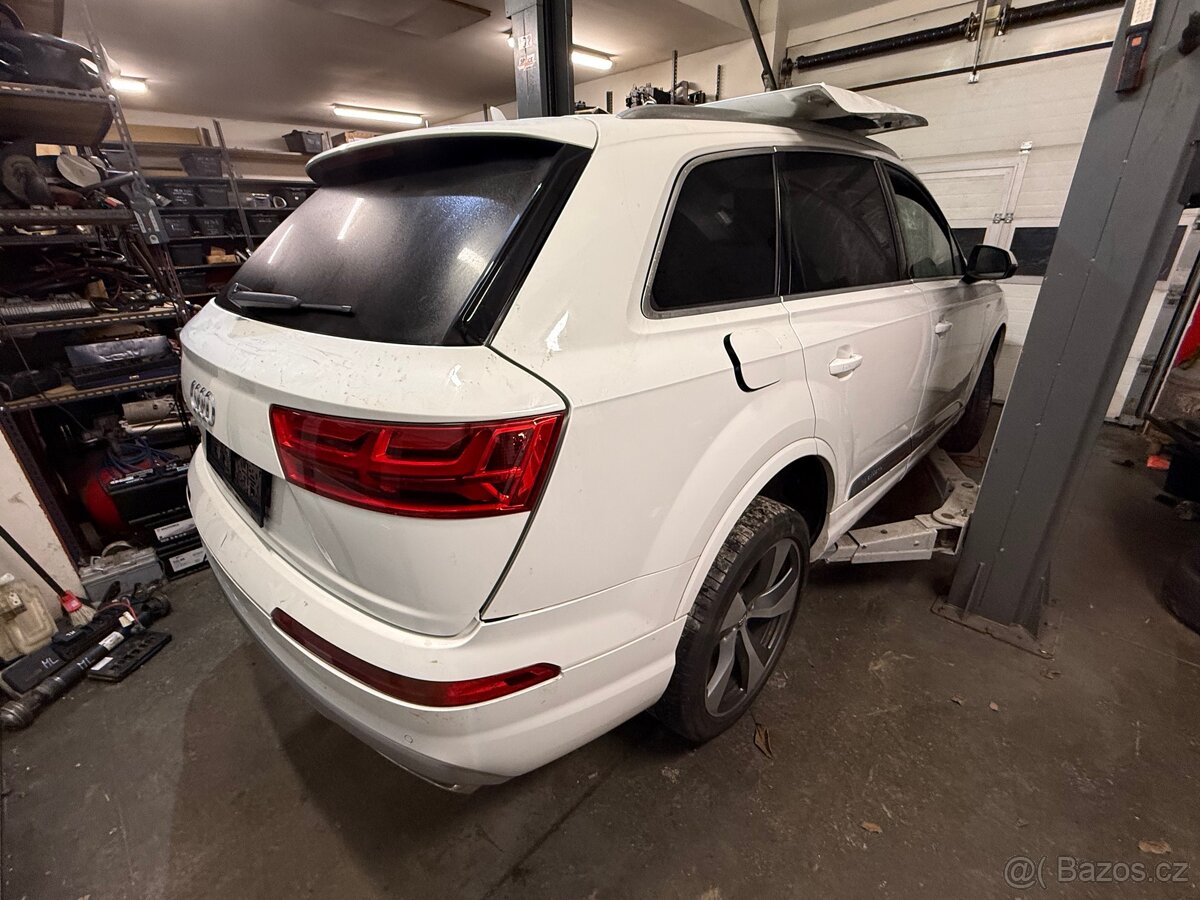 Náhradní díly Audi Q7 4M S-Line 2016 CRT 160kw SUQ - 7