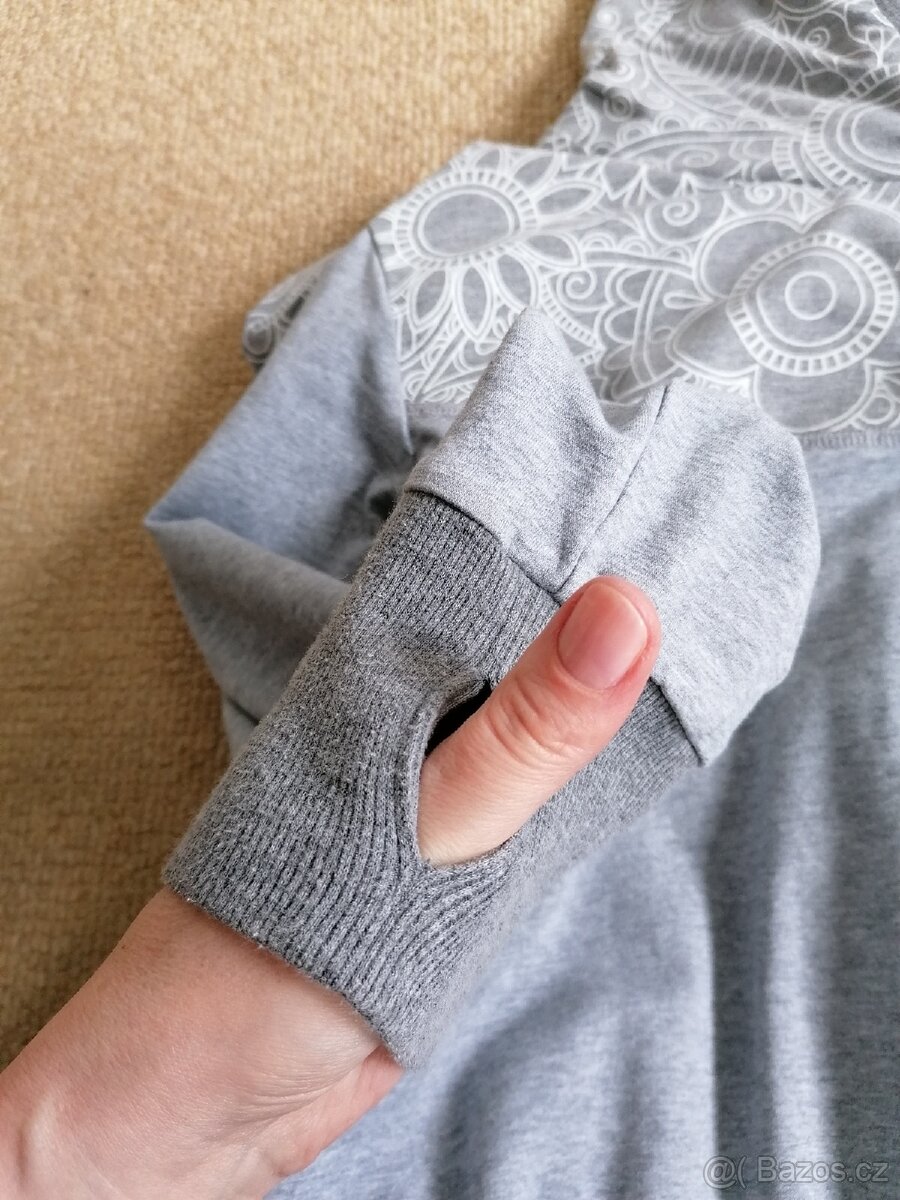 Světle šedé teplákové šaty The Tailors, v. M - 7