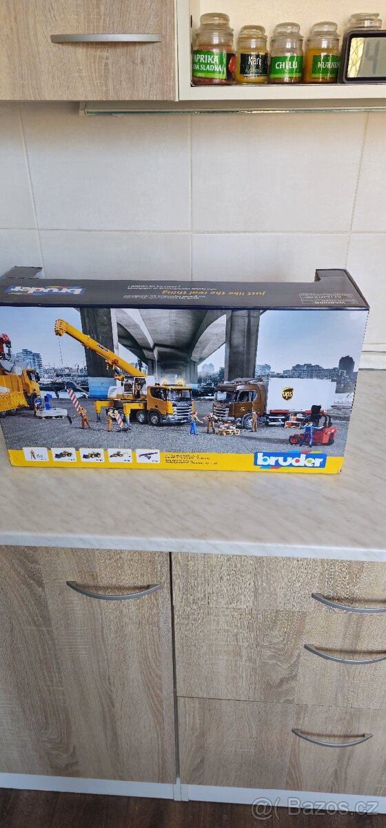 Bruder hračky, scanie nová - 7