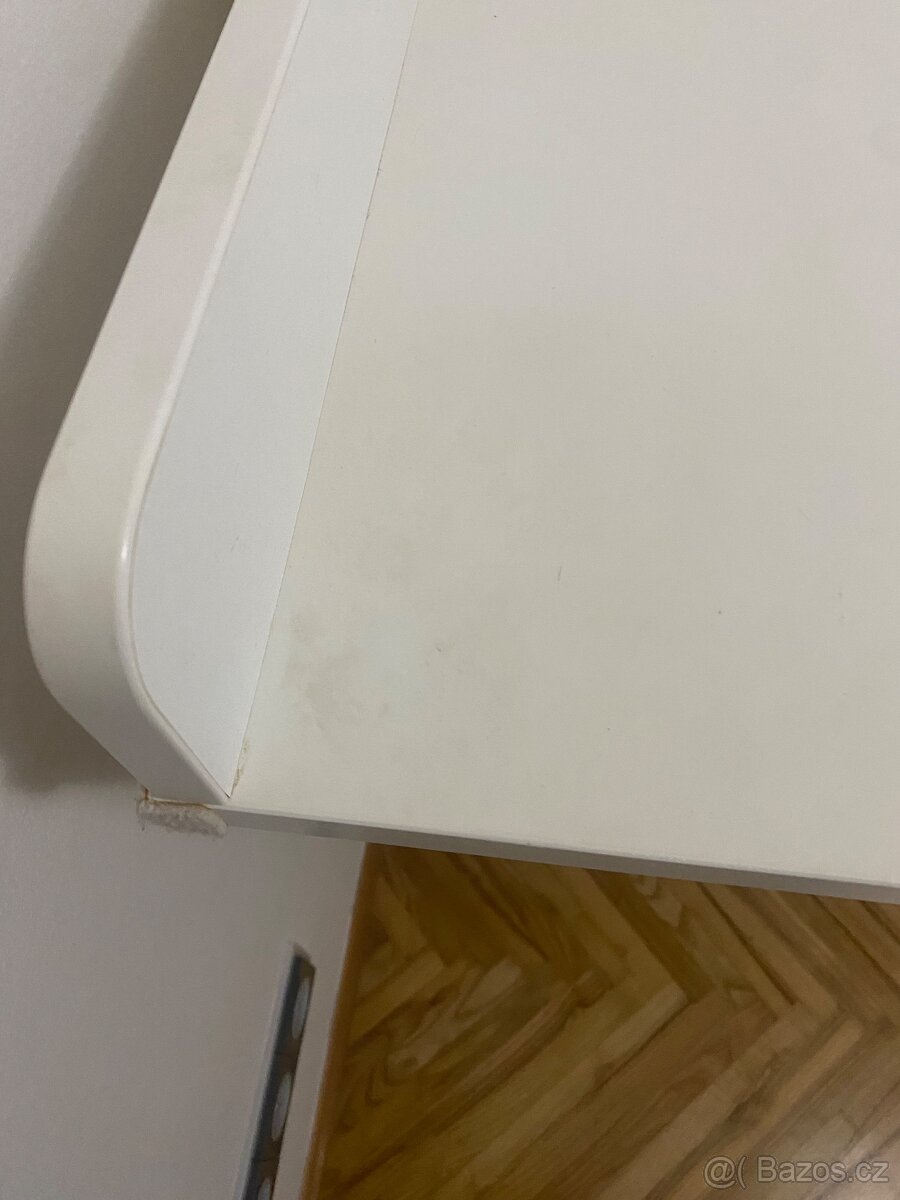 Přebalovací pult - 7