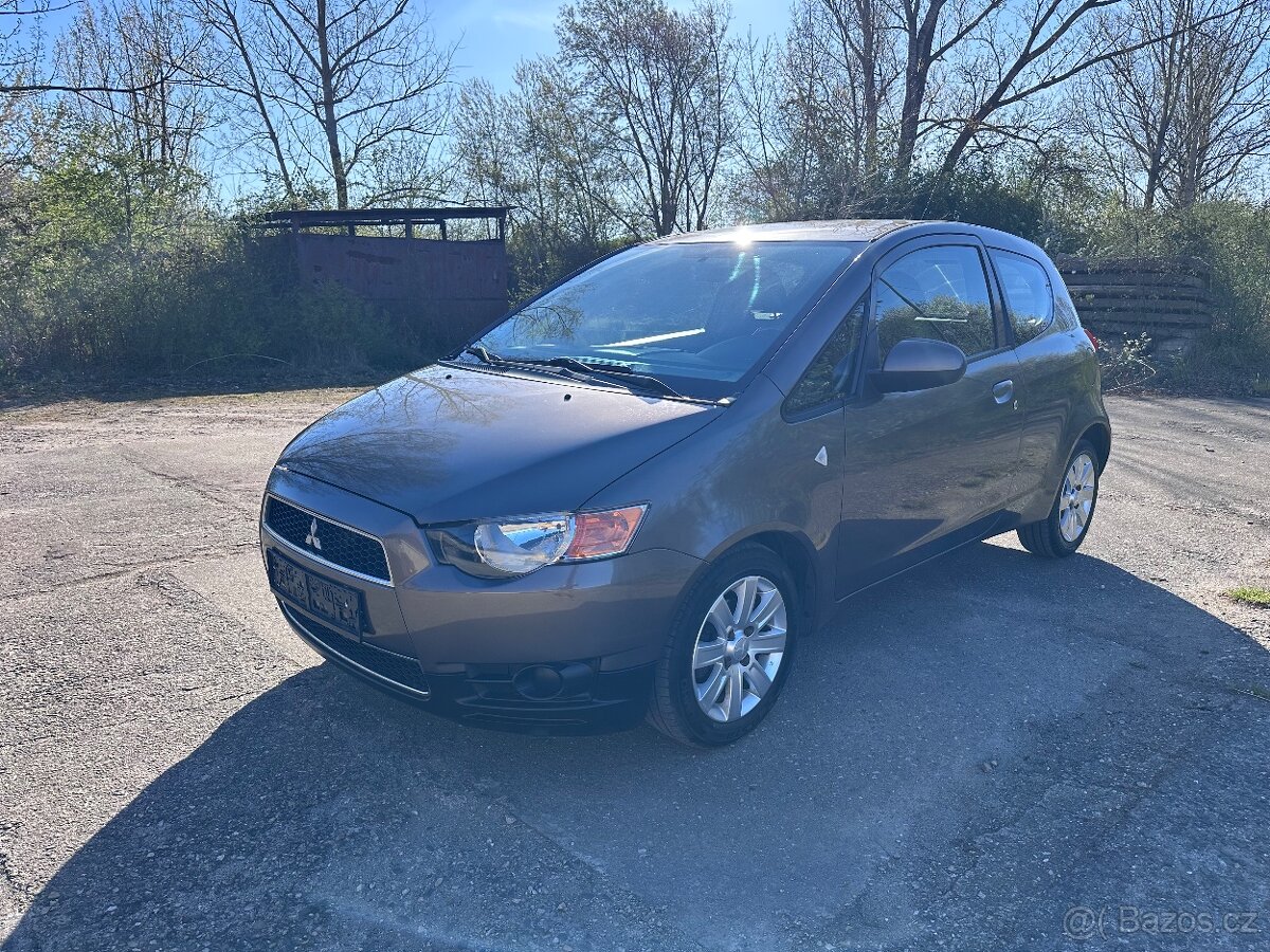 Mitsubishi Colt 1,1i 55kw - 7
