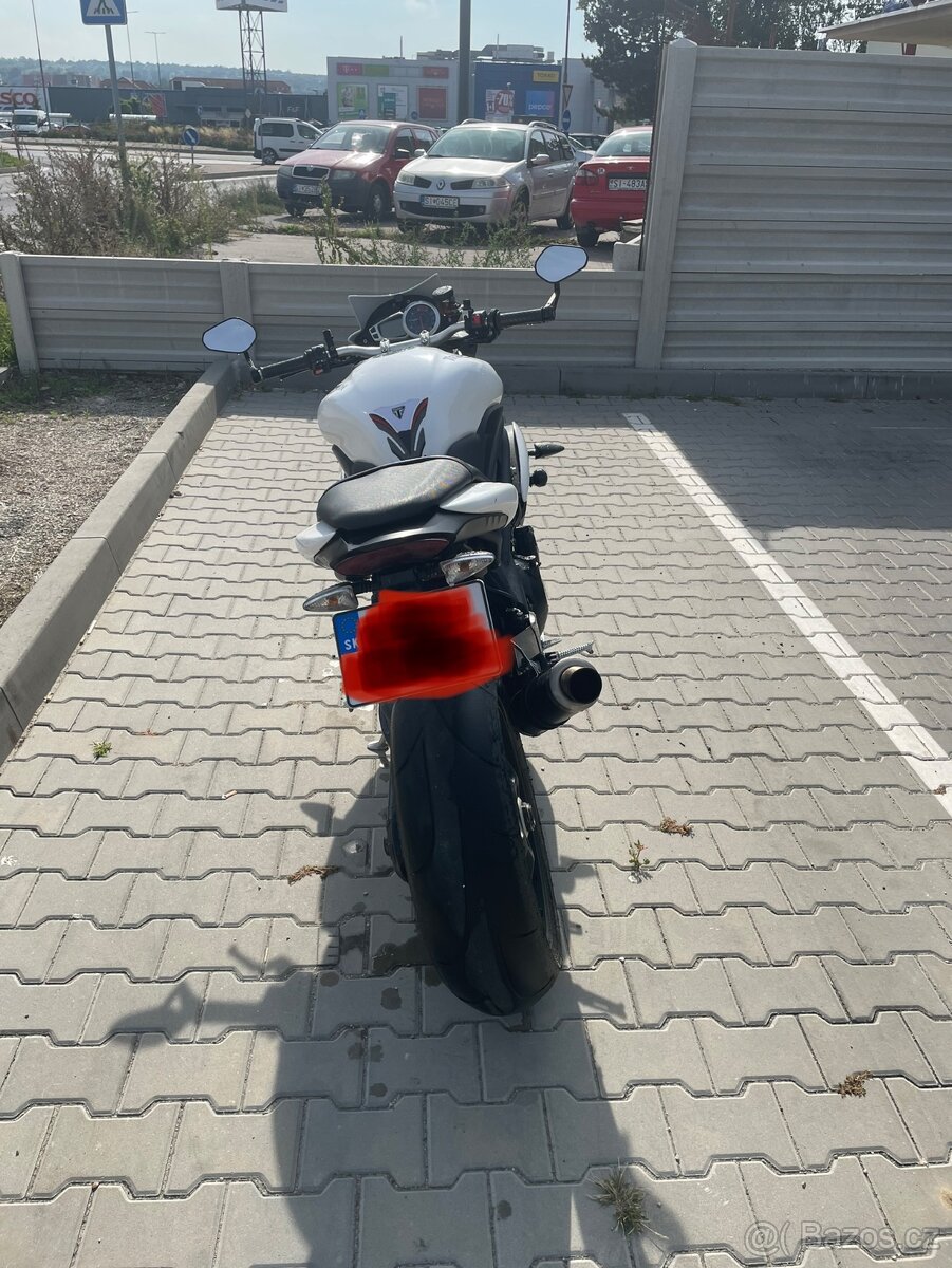 Triumph Speed Triple 1050 R.v 2011 - 7