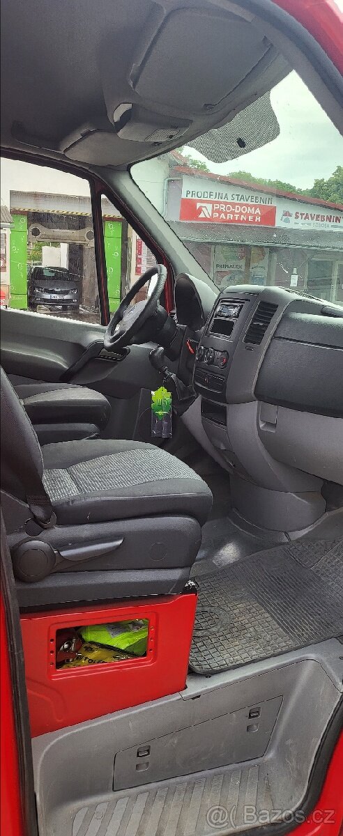 Mercedes Sprinter 318 3.0cdi L2H2,Klima - 7