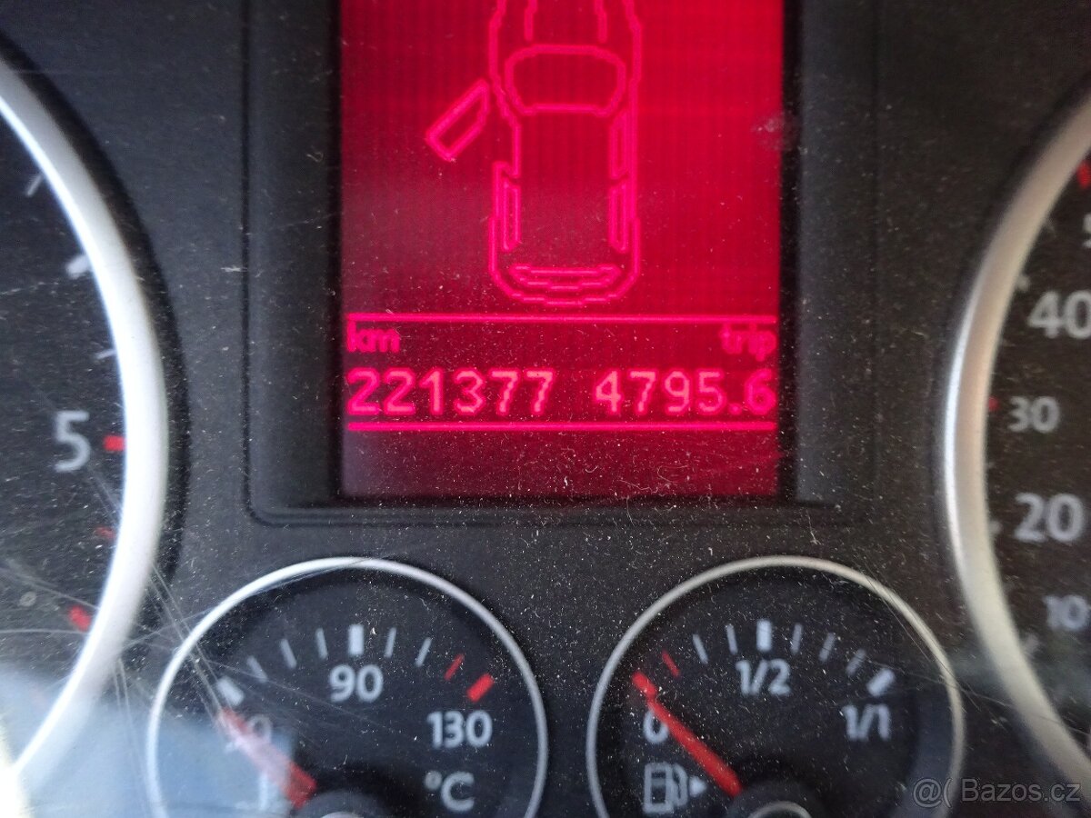 VW Tiguan 2.0 TDI 4x4 r.v.2009 (103 KW) AUTOMAT - 7