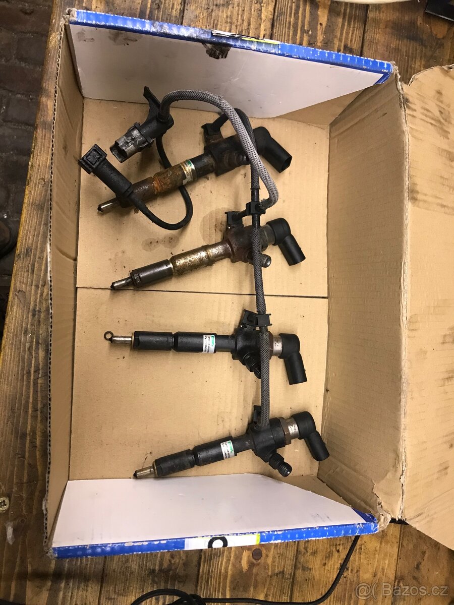 Díly motor 1.8tdci - 7