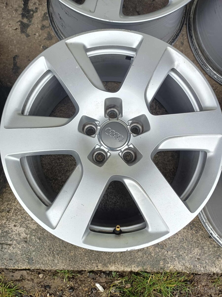 4ks alu disky orig. Audi 5x112 R17 - 7