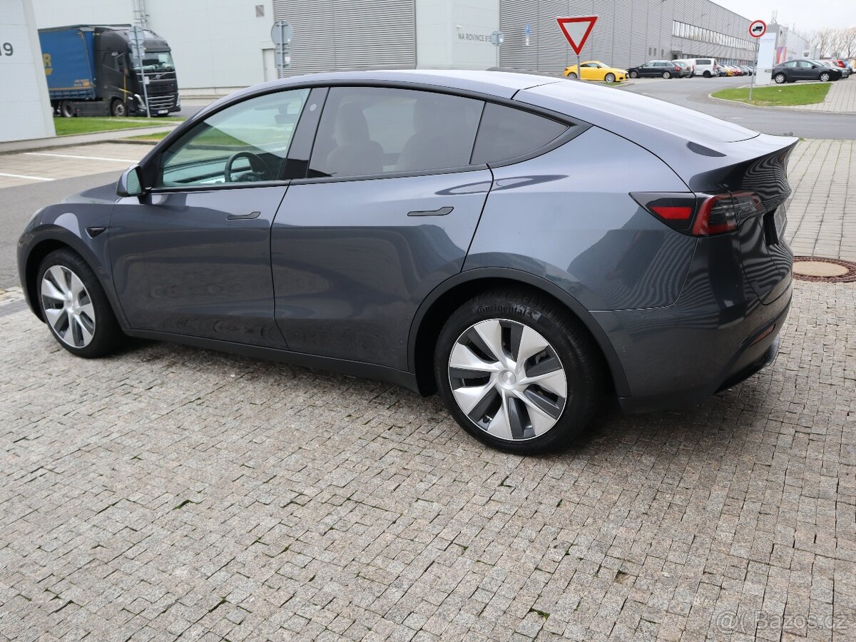 Tesla Model Y Long Range, Dual Motor, rv.2022 - 7
