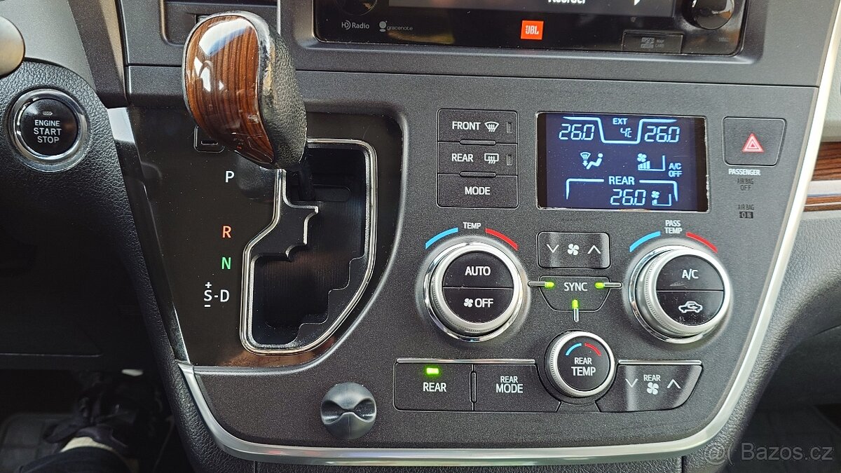 Toyota Sienna 3,5i 4x4 7 míst - 7