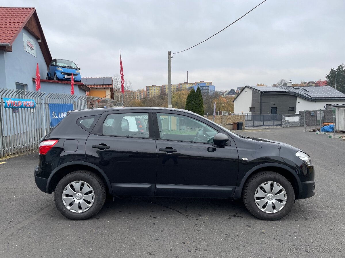 Nissan Qashqai, 1,6 86kW, SERVISKA, TOP STAV - 7