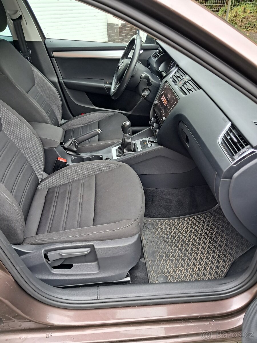 Škoda octavia 2.0 tdi 110kw 4x4 - 7