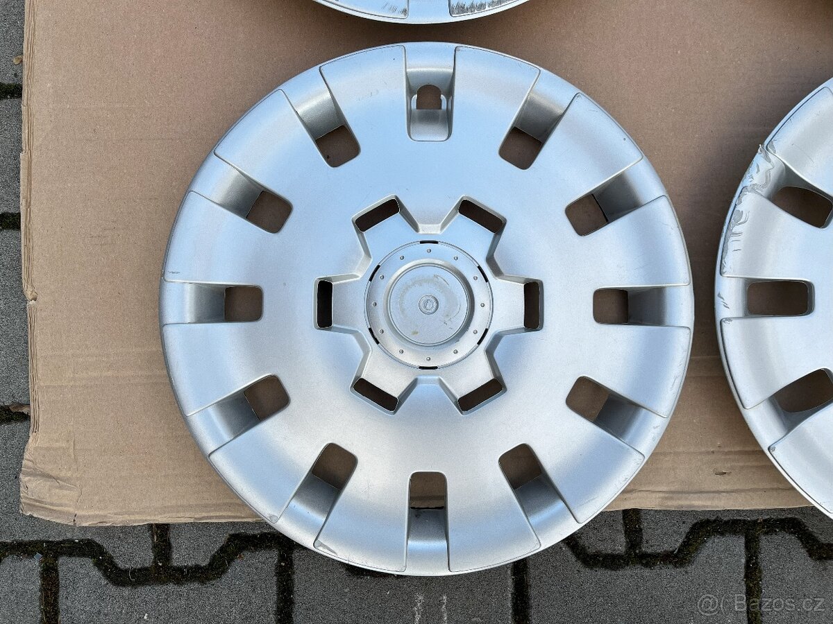 Originální poklice BMW 15" - 7